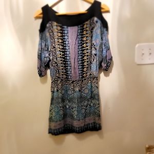 ANGIE'S Mini Dress, Size 8, Color: Navy Blue/ light blue.